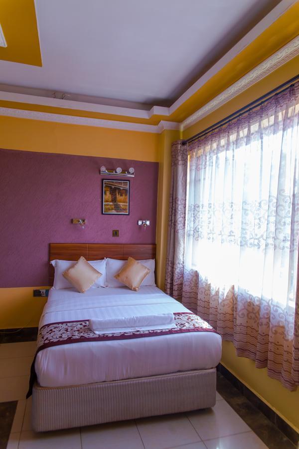 Enkare Hotel Найроби Экстерьер фото