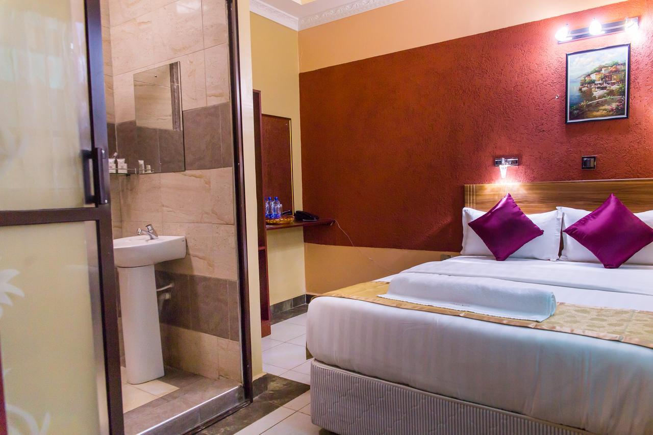 Enkare Hotel Найроби Экстерьер фото